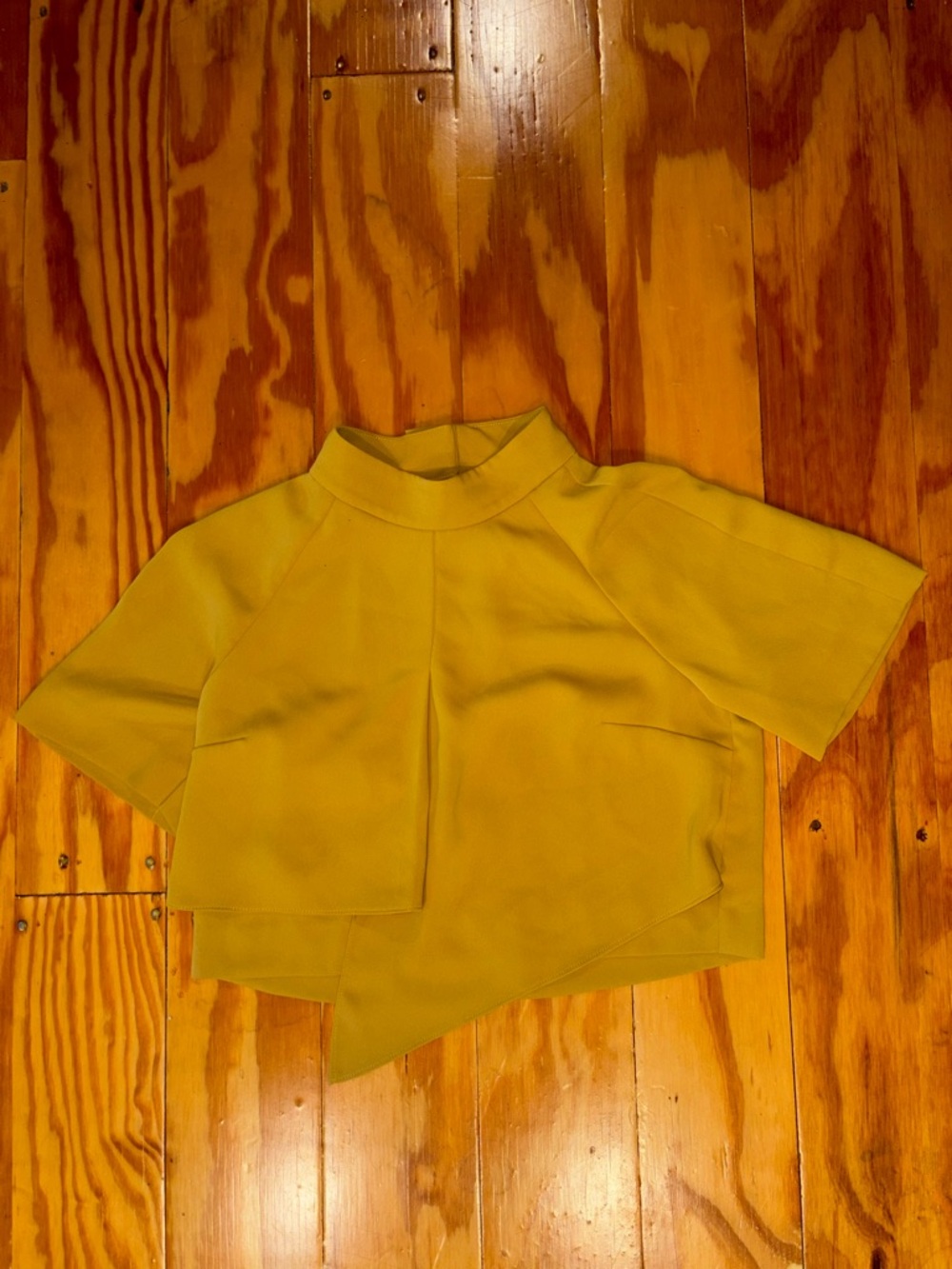 RACHEL Rachel Roy Mustard Short-Sleeve Mock Neck Crop Top